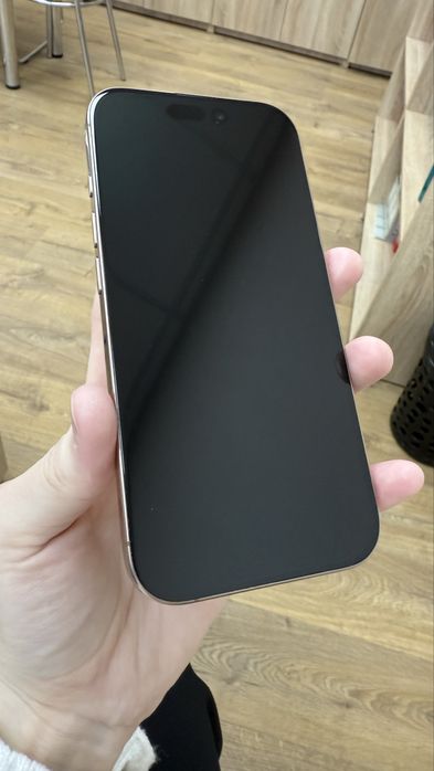 Iphone 16 Pro 256 93% EAC Gold