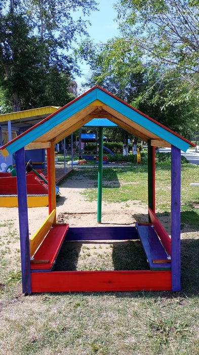 Продам песочницу