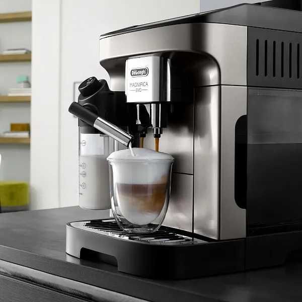 Kофемашина DeLonghi Magnifica Evo со склада официально гарантия есть