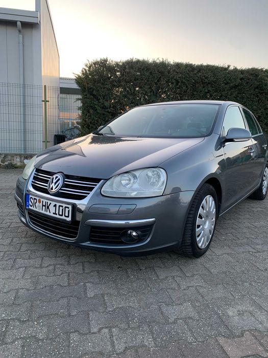 Primul propietar VW Jetta Facelift 2009/10 Confortline Dotat 1.6 MPI