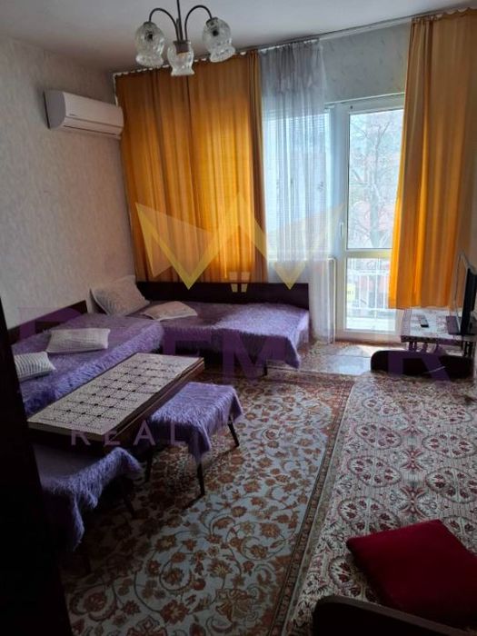Продава се Тристаен апартамент в Поморие - 109 кв.м за 951 €/кв.м - Снимка #1