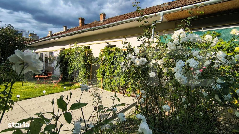 Apartament 2 camere | Gradina 42 mp | 2 parcari | Zona semicentrala