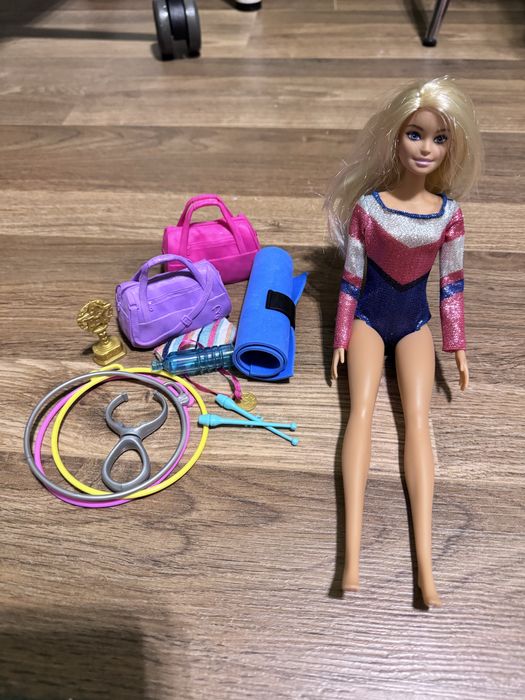 Кукла Barbie + аксесоари баня, спорт и пътуване