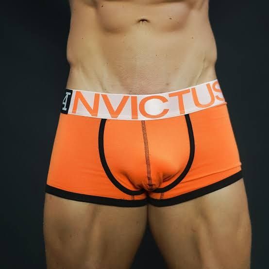 4invictus фитнес потник тениска шапка