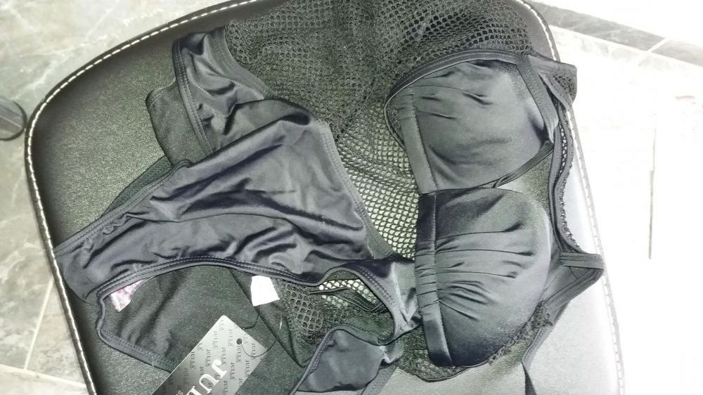 Costum de baie intreg monokini negru cu plasa