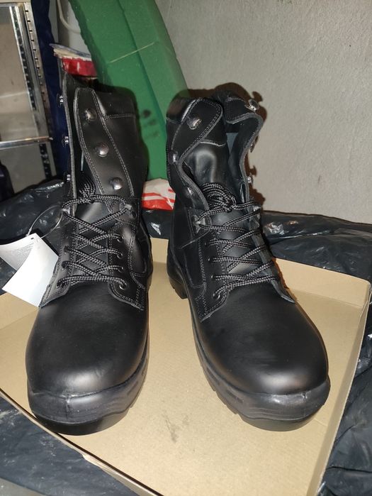 Два чифта кубинки естествена кожа номер 44 номер