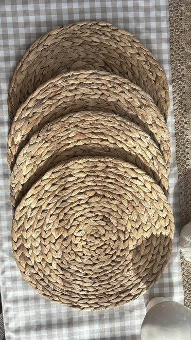 Подтарельники декор