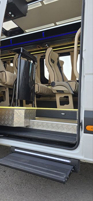 Мерседес спринтер 19 место Салон 2025 новый