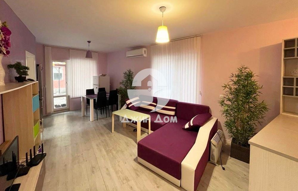Продава се Тристаен апартамент в Бургас, Сарафово - 77 кв.м за 1754 €/кв.м - Снимка #1