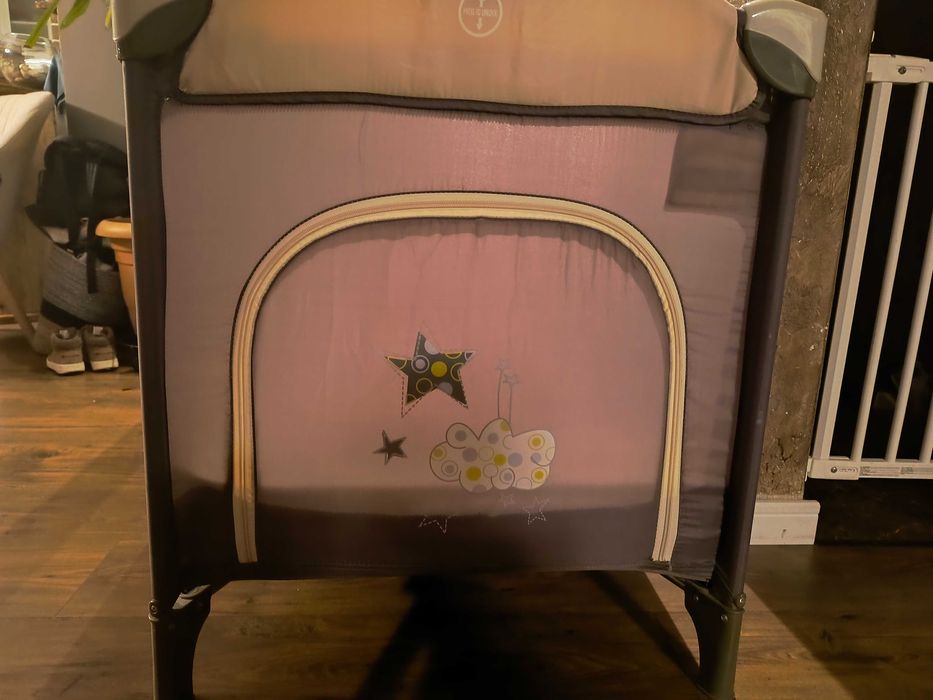 Преносима кошара + матрак