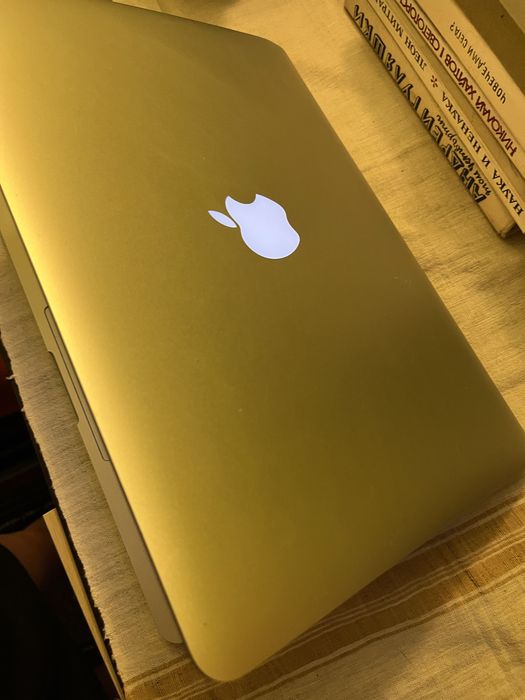 Mac book pro 13 intel core 15