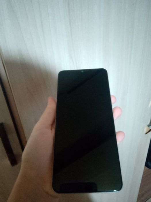 Vivo Y04 ,128 памяти