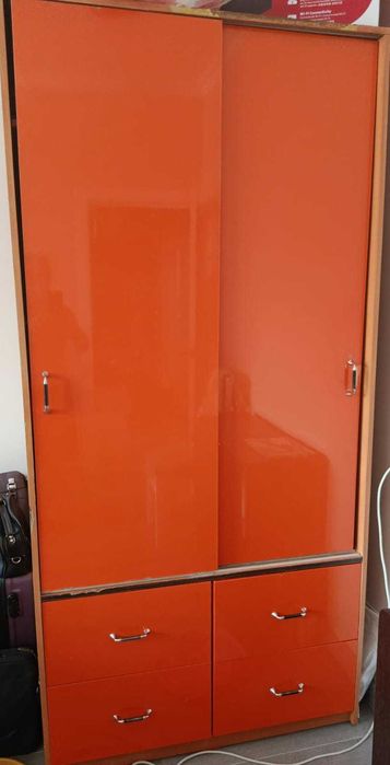 Срочно продам  шкаф !!!  ̶1̶7̶5̶0̶0̶ тг