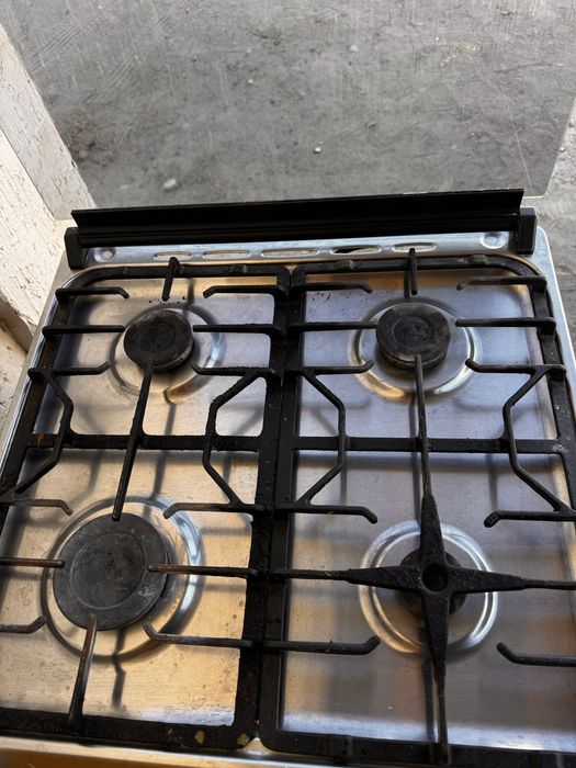 Продам газовый плиту