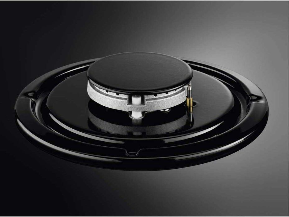 Нов! Газов/керамичен плот/котлони за вграждане Hotpoint Ariston