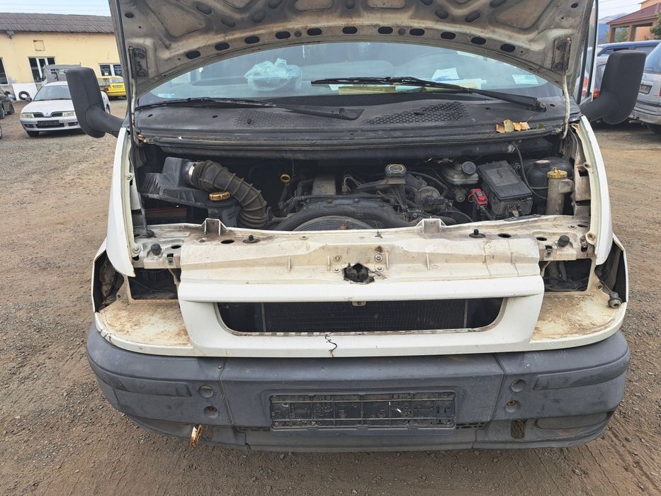 Форд Транзит 2.4 tdi на части !