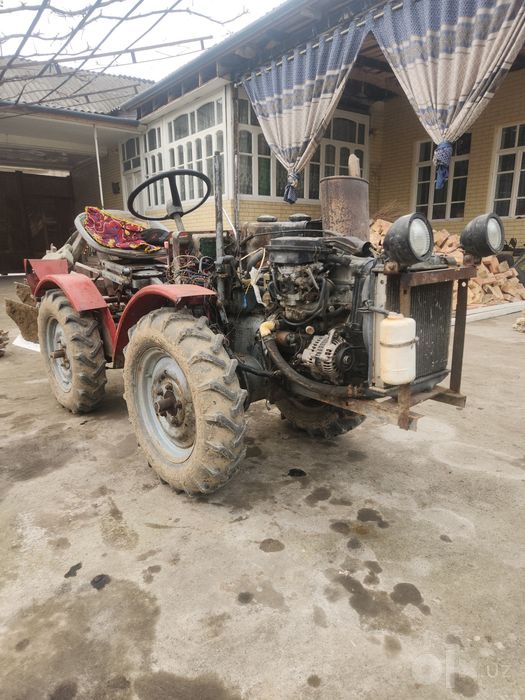 Mini traktor sotiladi