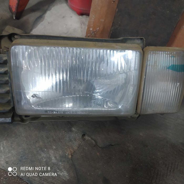 фары, поворотники, решетка радиатора