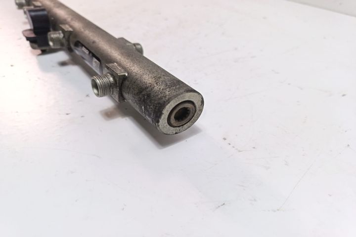 Rampa injectoare cu senzor 0445214100 IVECO Daily a 3-a generatie