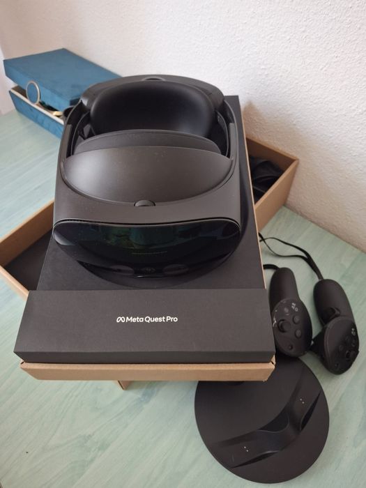 Ochelari VR Meta Quest Pro