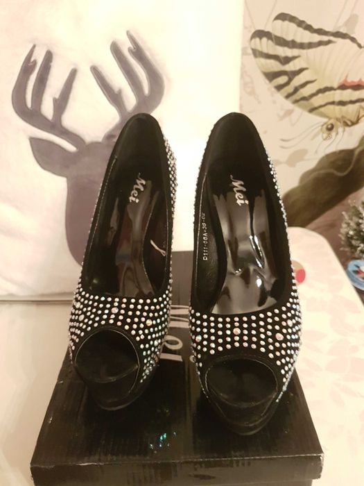 Официални обувки 38 номер