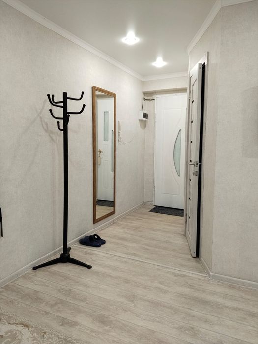 Сдам 2 комнатную квартиру, часы ночь сутки