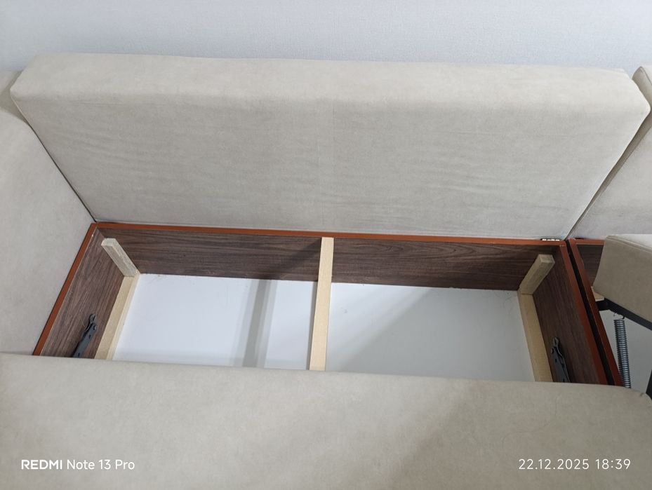 Продаём угловой диван раскладной