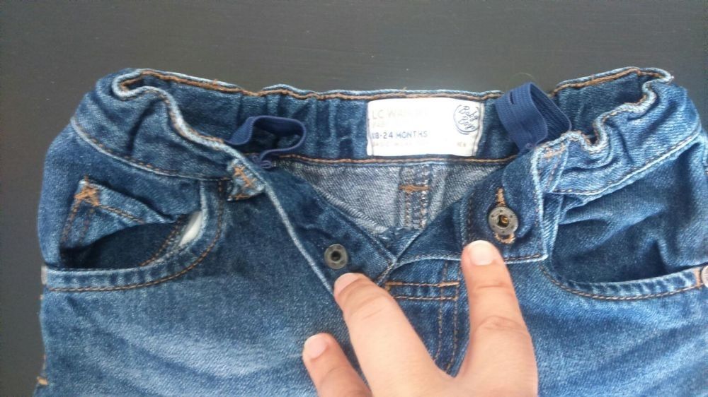 Дънки LC Waikiki, ризка и джинси ZARA