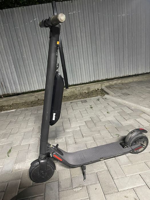 Электро самокат ninbot