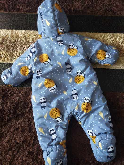 Продам детский комбинезон