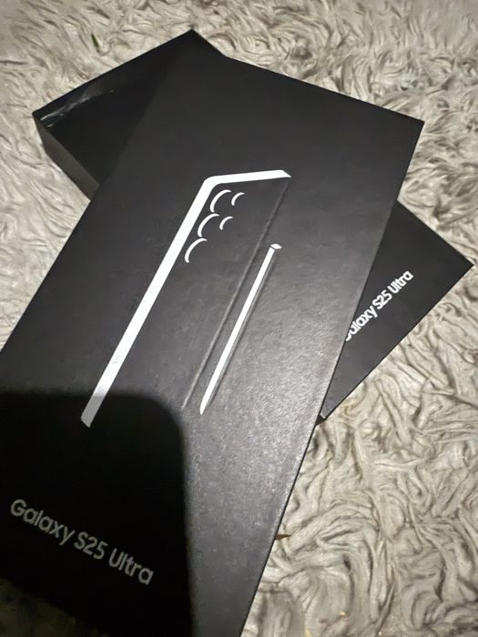 Samsung Galaxy S25 Ultra 5G, 512GB sigilate inca in garantie