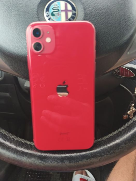 Vand sau schimb iphone 11