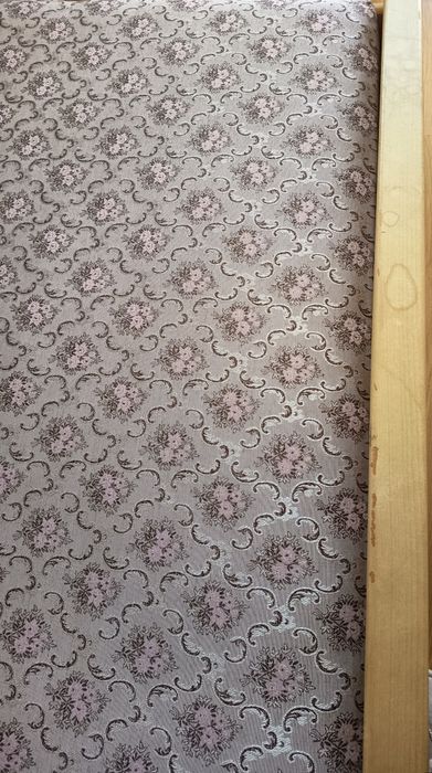 Спешно! Спалня Легло с нощни шкафчета.  Размер 140x200 см