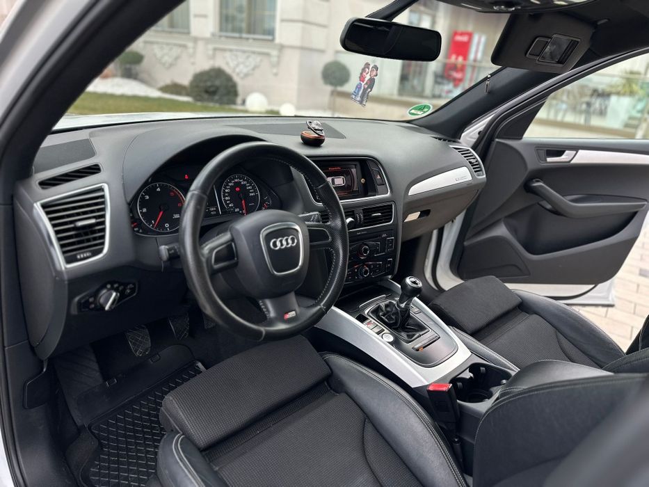 Audi Q5 2011/4 euro 5 Quatro 2.0 TDI 143 CP Recent adus