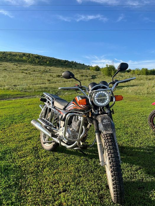 Продам мотоцикл Vilimi v-200