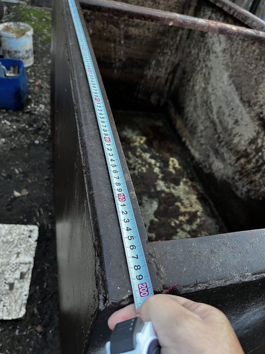 Железная ёмкость