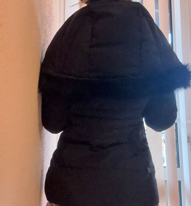 Дамска черна грейка с пух