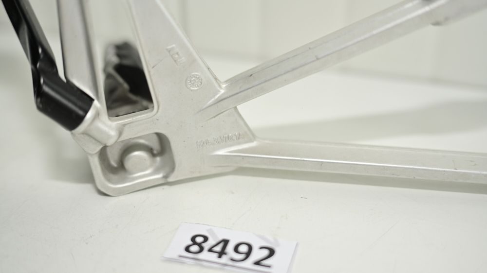 Ducati Multistrada 1200 2010 2014 Suport cu scarita stanga spate