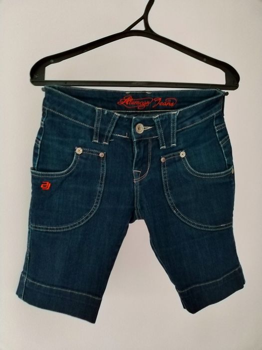 Продаю брюки и джинсы