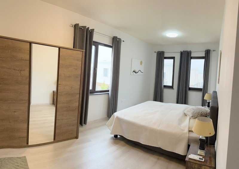 Дава се под наем Къща в Бургас, Сарафово - 220 кв.м за 1200 € - Снимка #4