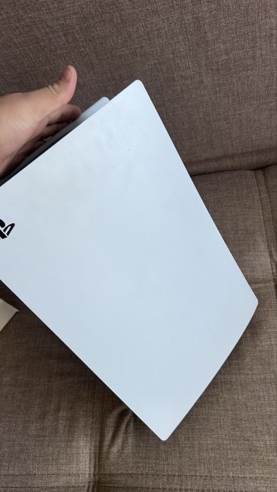 Продам PlayStation5