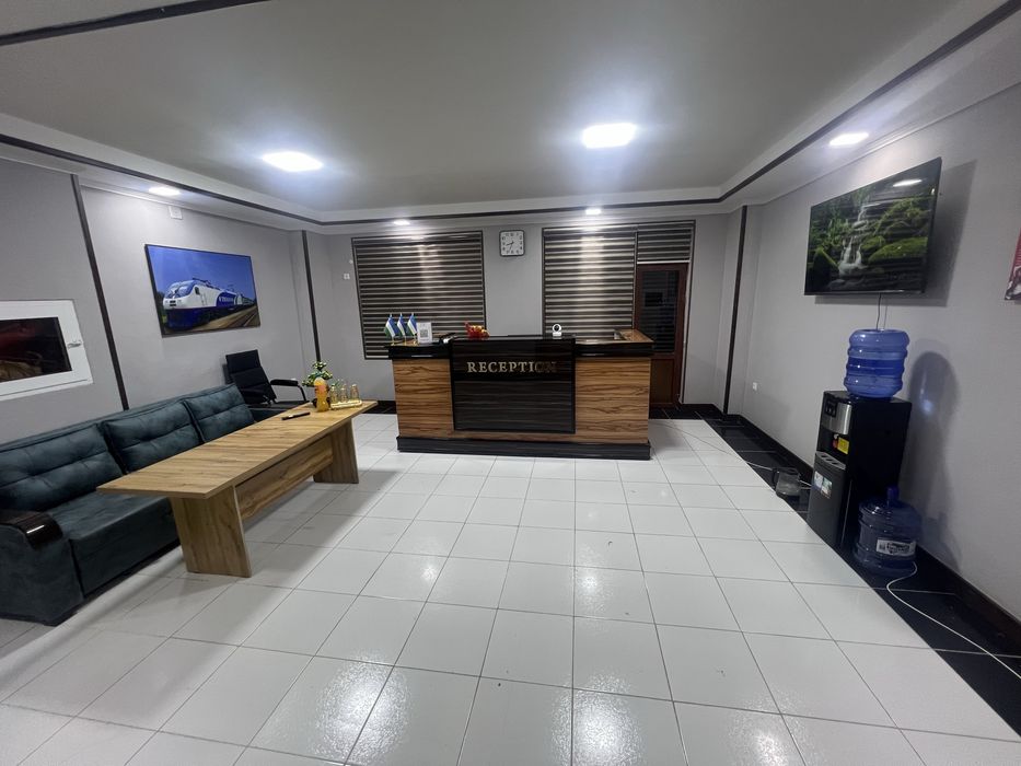 EZAZ HOSTEL TERMIZ  Vagzalda joylashgan