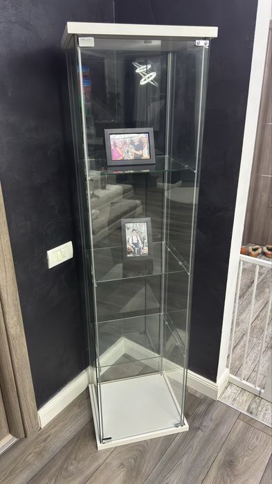 Vitrina/soldat sticla 160*37*34 cm ikea