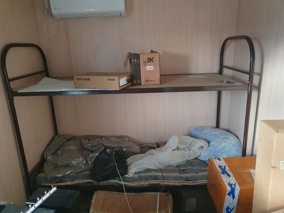 Продаётся металлические кровати двух ярусные