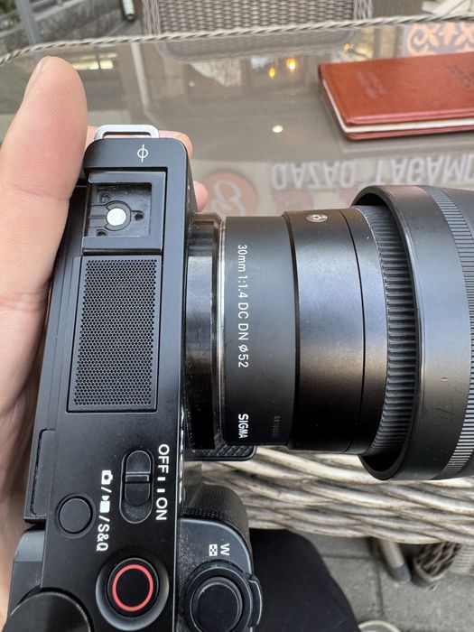 Камера Sony zve 10