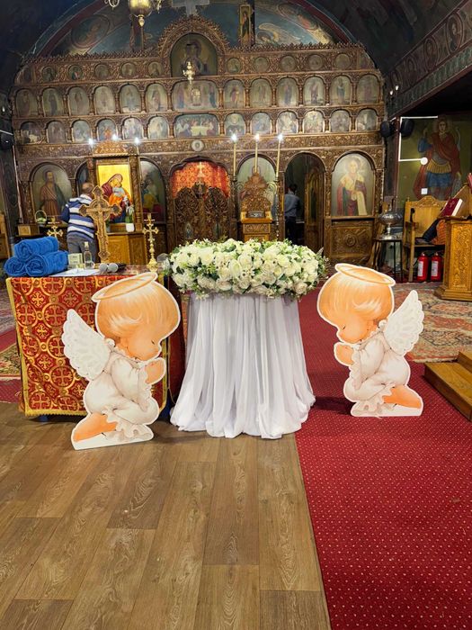 Decoratiune Biserică cristelniță botez