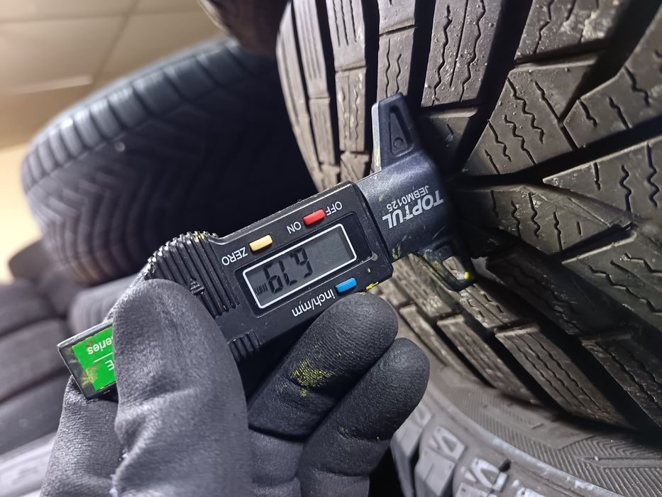 Anvelope MS iarna 205 55 16 continental 2021 6-6.5mm