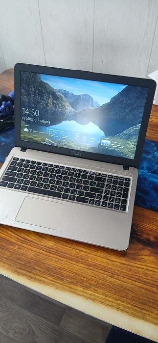 Продам ноутбук Asys