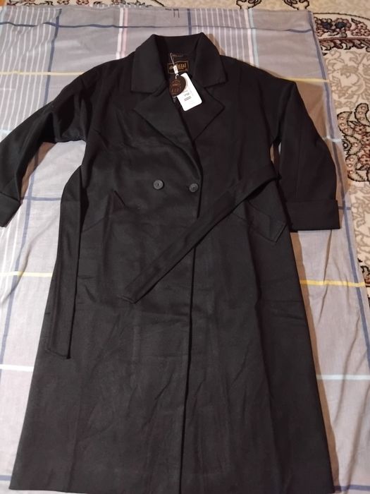 пальто женское  черное