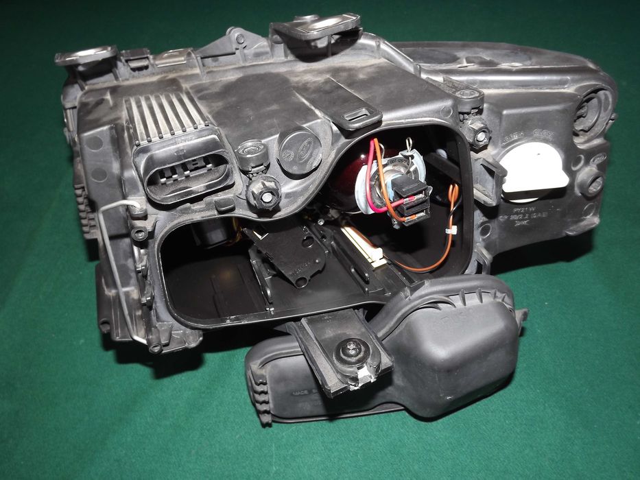 Фар десен за АUDI A4 B6-CABRIO